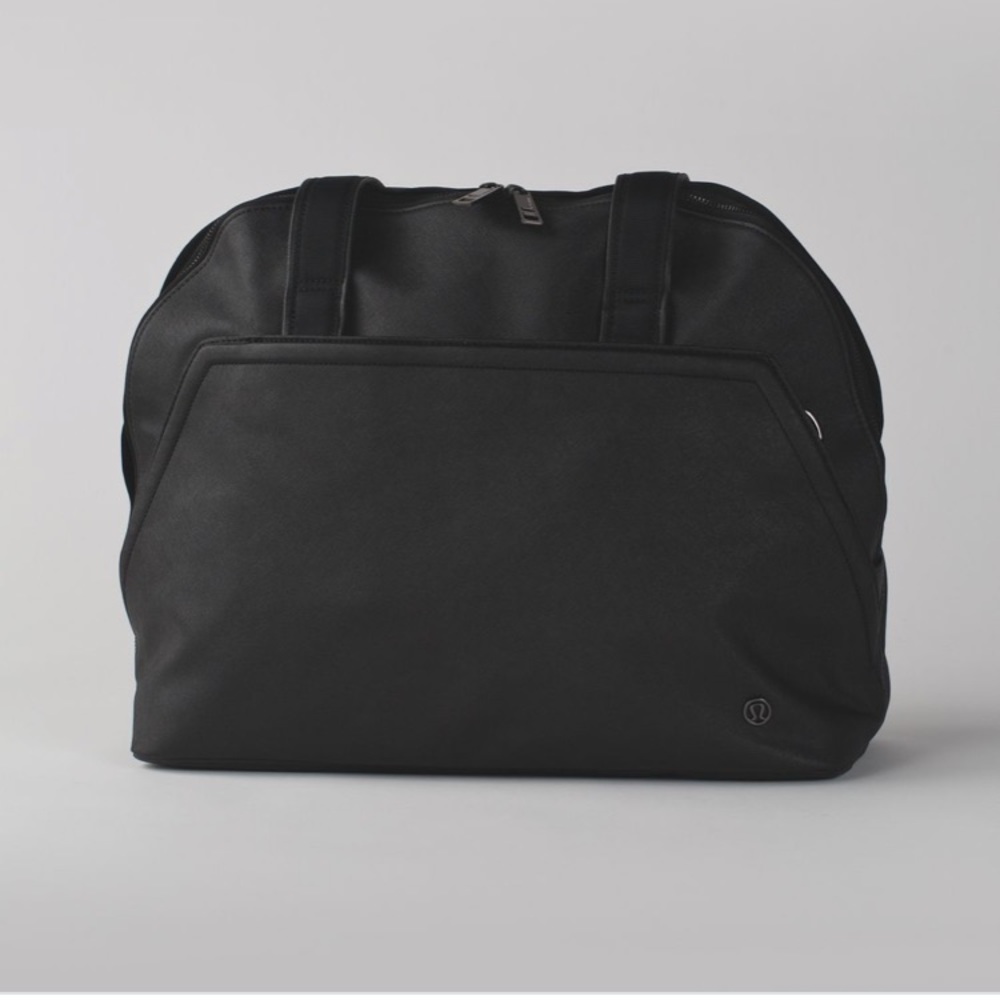 Lululemon bag